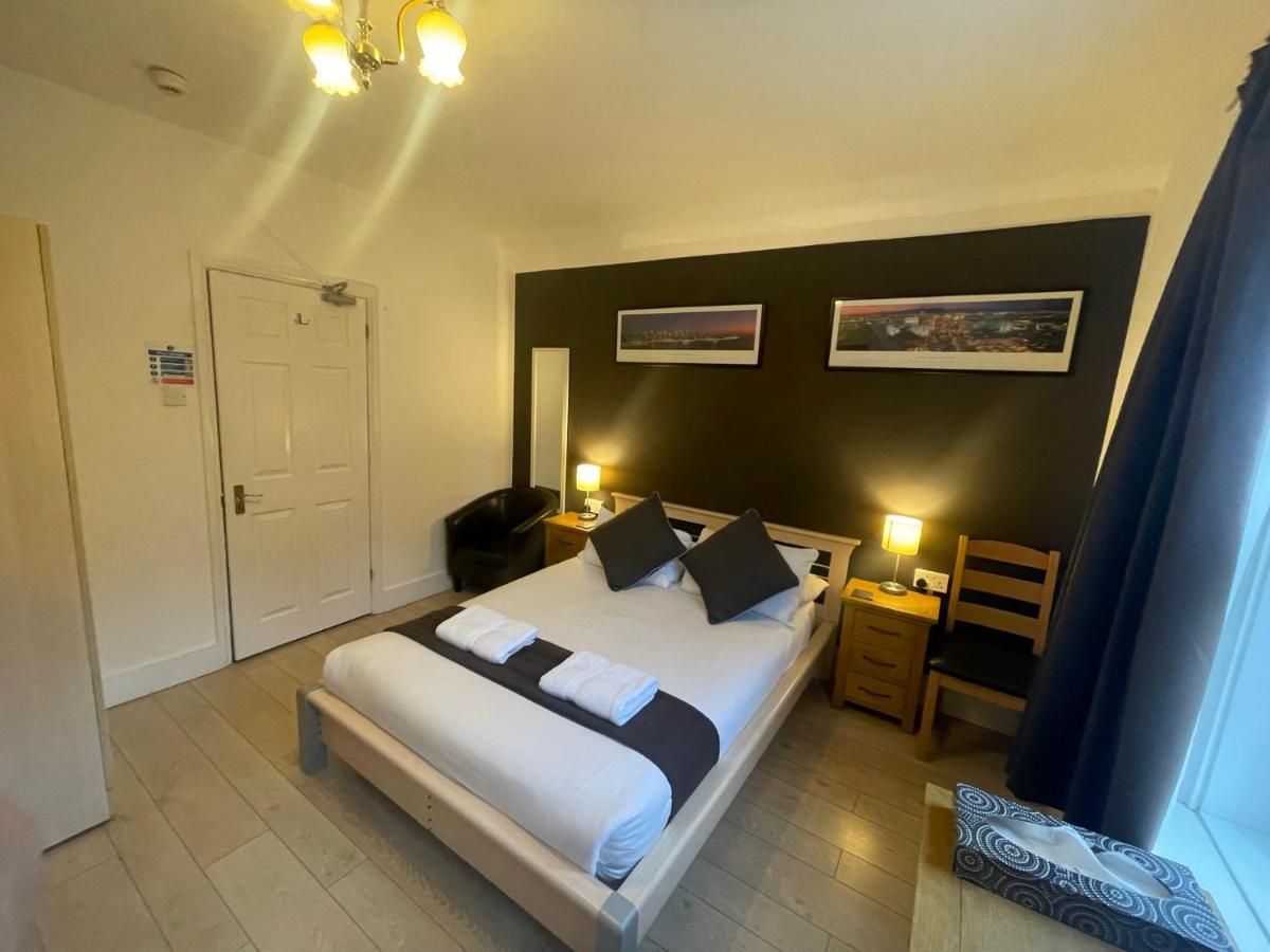 Oakhurst Gatwick B&B Crawley Kültér fotó