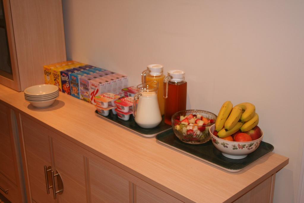 Oakhurst Gatwick B&B Crawley Kültér fotó